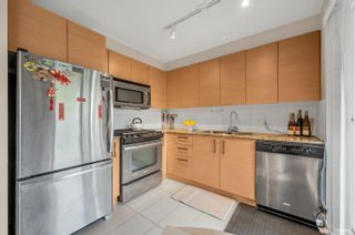 Photo 3: 309 5665 IRMIN Street in Burnaby: Metrotown Condo for sale (Burnaby South)  : MLS®# R2713266