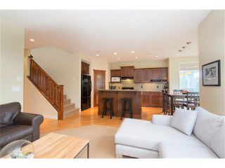 Photo 4: 180 ROYAL OAK Terrace NW in Calgary: Royal Oak House for sale : MLS®# C4086871