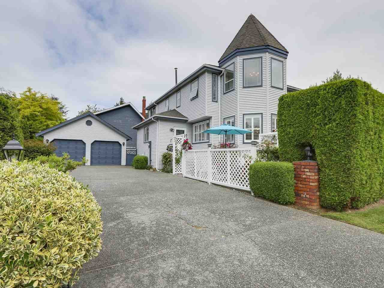 Photo 19: Photos: 13082 19 Avenue in Surrey: Crescent Bch Ocean Pk. House for sale in "HAMPSTED HEATH" (South Surrey White Rock)  : MLS®# R2180899