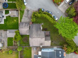 Photo 1: 571 CALVIN Court in Burnaby: Sperling-Duthie House for sale (Burnaby North)  : MLS®# R2880309