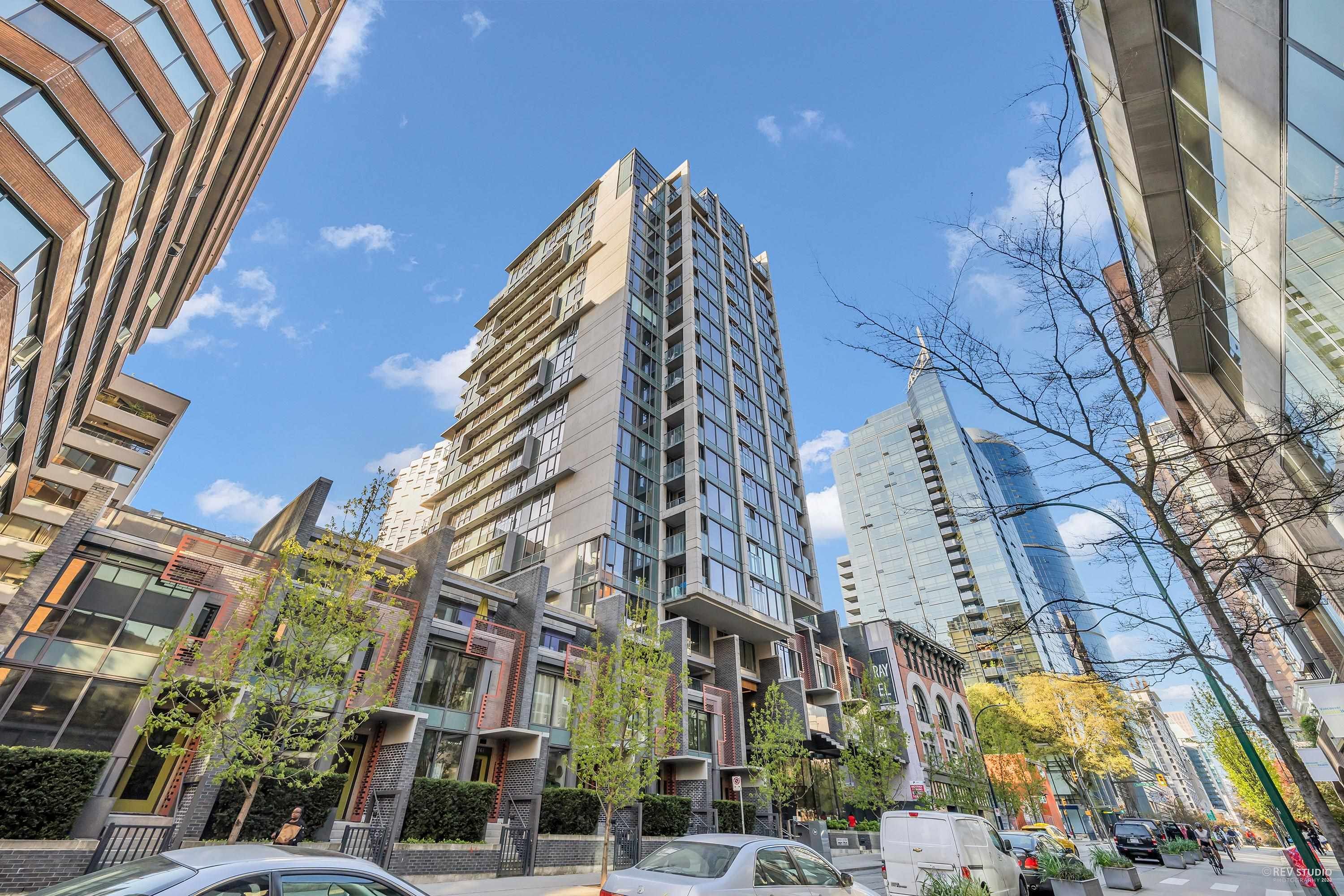 Main Photo: 2003 1133 HORNBY STREET in Vancouver: Downtown VW Condo for sale (Vancouver West)  : MLS®# R2773387