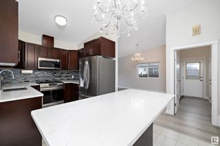 Photo 5: 3023 37 Street in Edmonton: Zone 29 House for sale : MLS®# E4383920