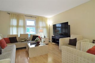 Photo 2: 1169 ESPERANZA Drive in Coquitlam: New Horizons House for sale : MLS®# R2171766
