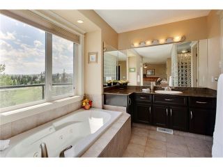 Photo 22: 33 PANORAMA HILLS Manor NW in Calgary: Panorama Hills House for sale : MLS®# C4072457