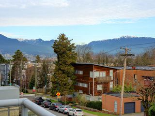 Photo 16: 2711 PRINCE EDWARD Street in Vancouver: Mount Pleasant VE Townhouse for sale in "UNO" (Vancouver East)  : MLS®# R2336793