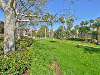 Photo 6: UNIVERSITY CITY Condo for sale : 2 bedrooms : 7455 Charmant Drive #1811 in San Diego