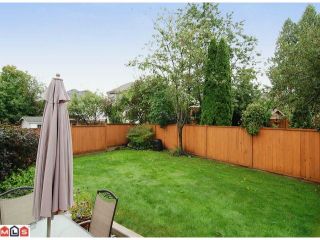 Photo 9: 21368 85B Avenue in Langley: Walnut Grove House for sale in "Forest Hills" : MLS®# F1123454