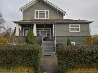 Photo 1: 423 SIXTH Street in New Westminster: Queens Park Multi-Family Commercial for sale : MLS®# C8035498
