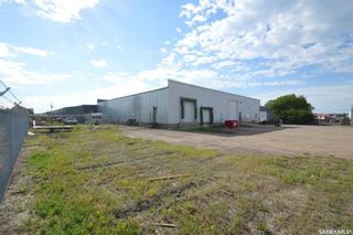 Photo 4: 754 Fairford Street West in Moose Jaw: Central MJ Commercial for sale : MLS®# SK900313