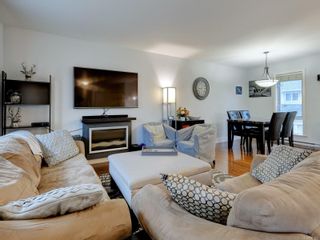 Photo 4: 205 2731 Jacklin Rd in Langford: La Langford Proper Row/Townhouse for sale : MLS®# 893691