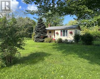 Photo 1: 6606 Highway 3 in Western Shore: House for sale : MLS®# 202317788