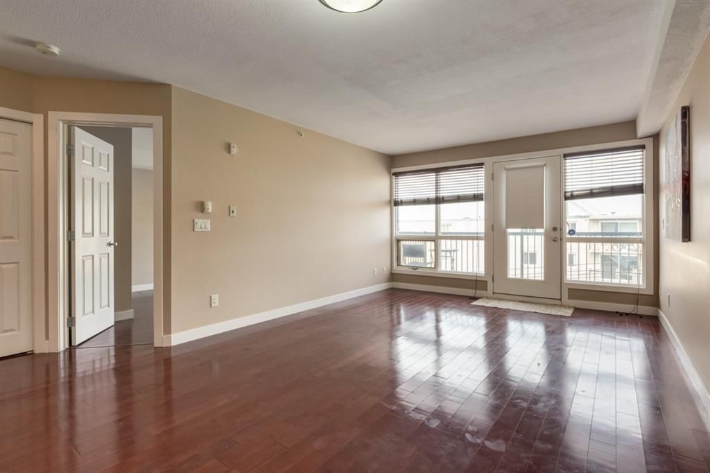 Photo 13: Photos: 404 1724 26 Avenue SW in Calgary: Bankview Apartment for sale : MLS®# A1199485