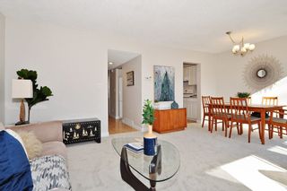 Photo 3: 563 IOCO Road in Port Moody: North Shore Pt Moody Townhouse for sale : MLS®# R2440860