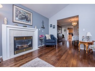 Photo 4: 6248 190 Street in Surrey: Cloverdale BC House for sale in "Cloverdale" (Cloverdale)  : MLS®# R2070810