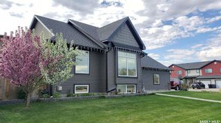 Photo 3: 201 15th Street in Battleford: Residential for sale : MLS®# SK896270