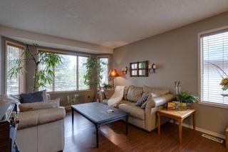 Photo 6: 224 Shawinigan Place SW in Calgary: Shawnessy Detached for sale : MLS®# A1231920