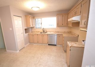 Photo 4: 1255 Maybery Crescent in Moose Jaw: Palliser Residential for sale : MLS®# SK951231