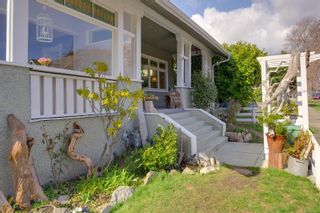 Photo 46: 110 Wildwood Ave in Victoria: Vi Fairfield East House for sale : MLS®# 926816