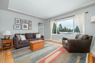 Photo 4: 127 E SEVENTH Avenue in New Westminster: The Heights NW House for sale in "Massey Heights" : MLS®# R2642321