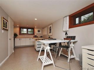 Photo 13: 1947 Runnymede Avenue in VICTORIA: Vi Fairfield East Residential for sale (Victoria)  : MLS®# 318196