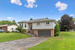 Photo 2: 400 Brunswick Street in Minto: Palmerston House (Bungalow-Raised) for sale : MLS®# X6818386