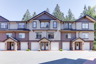 Photo 1: 22 2950 LEFEUVRE Road in Abbotsford: Aberdeen Townhouse for sale in "Cedar Landing" : MLS®# R2756143