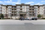 Main Photo: 206 45893 CHESTERFIELD Avenue in Chilliwack: Chilliwack Downtown Condo for sale in "The Willows" : MLS®# R2862410