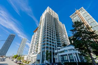 Photo 2: 2207 2378 ALPHA Avenue in Burnaby: Brentwood Park Condo for sale in "MILANO" (Burnaby North)  : MLS®# R2812063