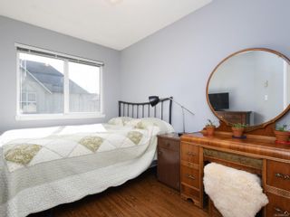 Photo 18: 12 2669 Shelbourne St in Victoria: Vi Jubilee Row/Townhouse for sale : MLS®# 869567