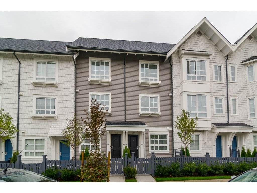 Main Photo: 15 8476 207A STREET in Langley: Willoughby Heights Townhouse for sale : MLS®# R2114834