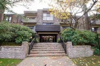 Photo 1: 105 1266 W 13TH Avenue in Vancouver: Fairview VW Condo for sale in "Landmark Shaughnessy" (Vancouver West)  : MLS®# R2221653