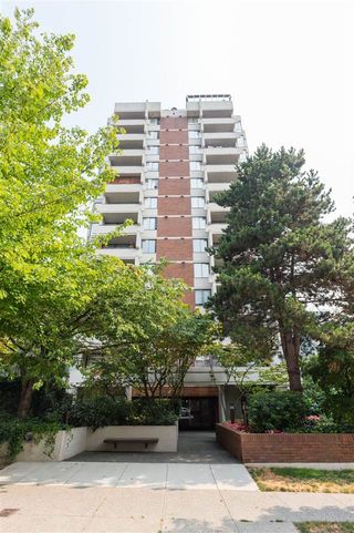 Photo 2: 901 1127 BARCLAY Street in Vancouver: West End VW Condo for sale in "Barclay Court" (Vancouver West)  : MLS®# R2298326