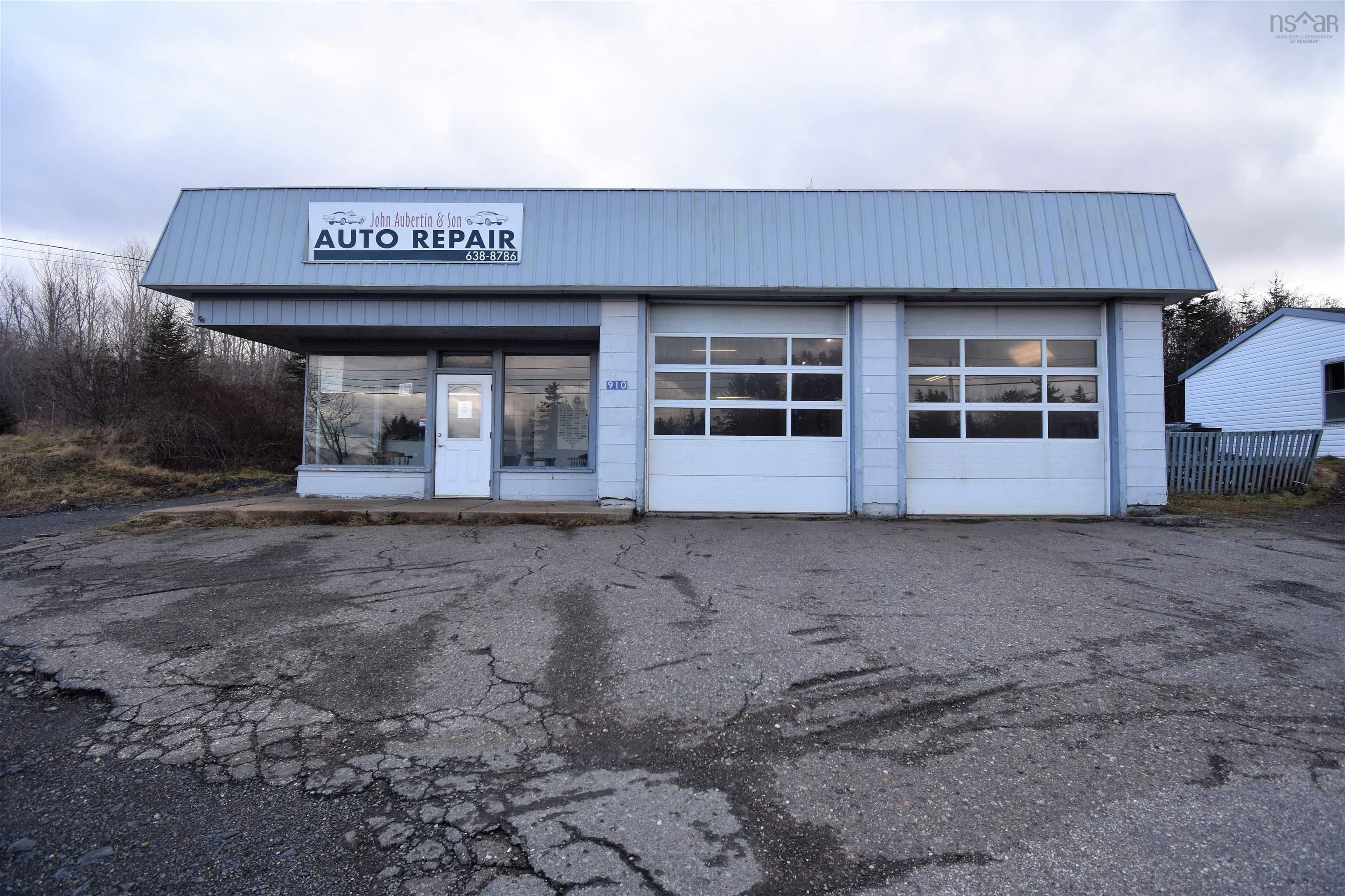 Main Photo: 910 Highway 1 in Deep Brook: Annapolis County Commercial  (Annapolis Valley)  : MLS®# 202200238