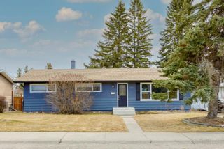 Photo 1: 1820 Glasgow Drive SW in Calgary: Glendale Detached for sale : MLS®# A1202403