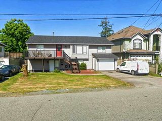 Photo 1: 9161 139 Street in Surrey: Bear Creek Green Timbers House for sale : MLS®# R2545729
