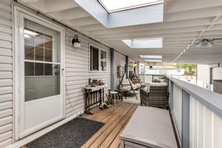 Photo 2: 19649 POPLAR Drive in Pitt Meadows: Central Meadows Manufactured Home for sale : MLS®# R2768724