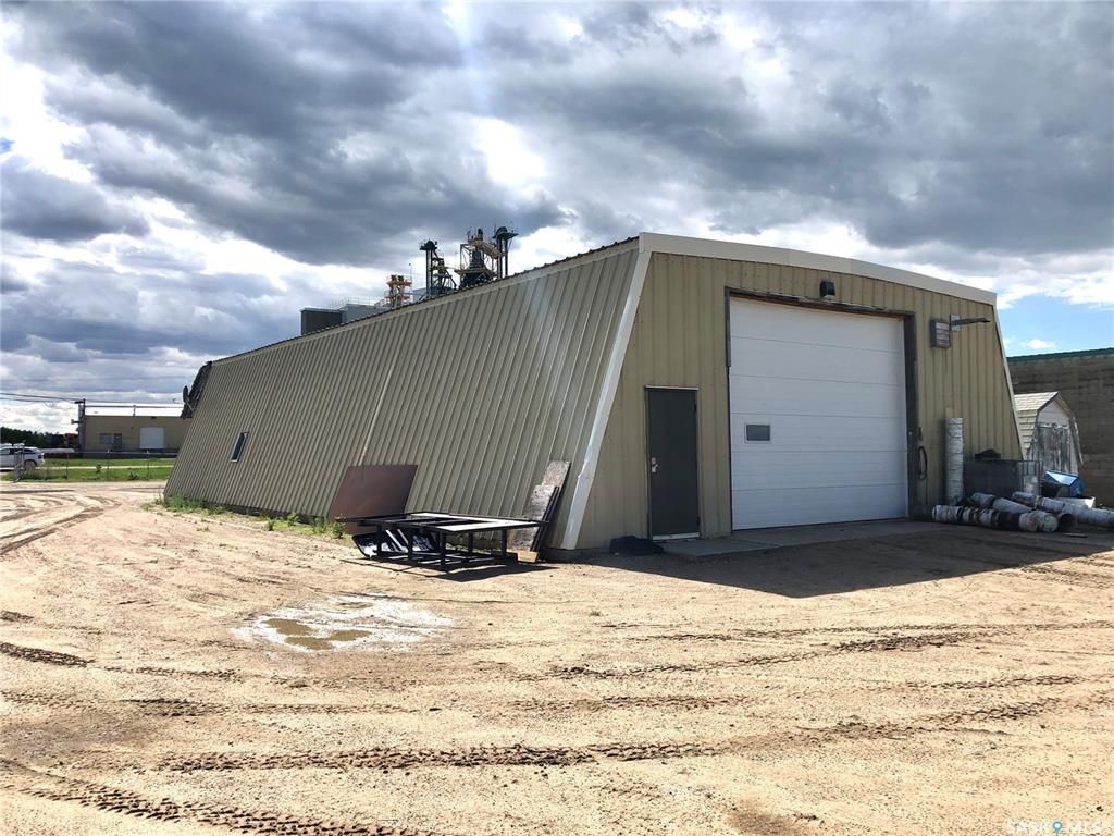 Main Photo: 10032 Marquis Avenue in North Battleford: Parsons Industrial Park Commercial for sale : MLS®# SK911262