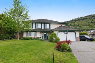 Photo 1: 36311 COUNTRY Place in Abbotsford: Abbotsford East House for sale : MLS®# R2163435
