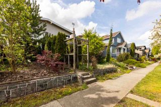 Photo 3: 444 E 38TH Avenue in Vancouver: Fraser VE House for sale (Vancouver East)  : MLS®# R2452399