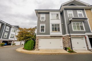 Photo 1: 12 7686 209 Street in Langley: Willoughby Heights Townhouse for sale : MLS®# R2820112