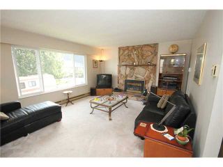 Photo 6: 525 MCDONALD Street in New Westminster: The Heights NW House for sale in "THE HEIGHTS" : MLS®# V997817