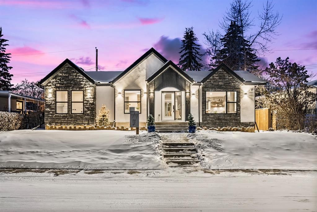 Main Photo: 77 Malibou Road SW in Calgary: Meadowlark Park Detached for sale : MLS®# A2035205