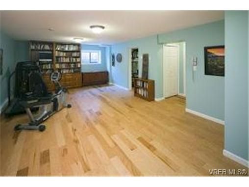 Photo 17: Photos: 4971 Highgate Rd in VICTORIA: SE Cordova Bay House for sale (Saanich East)  : MLS®# 737511