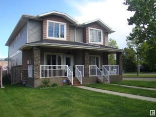 Photo 2: 10707 151 Street in Edmonton: Zone 21 House Half Duplex for sale : MLS®# E4391582