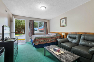 Photo 8: 12 rooms Motel for sale Kamloops BC: Business with Property for sale : MLS®# 164069