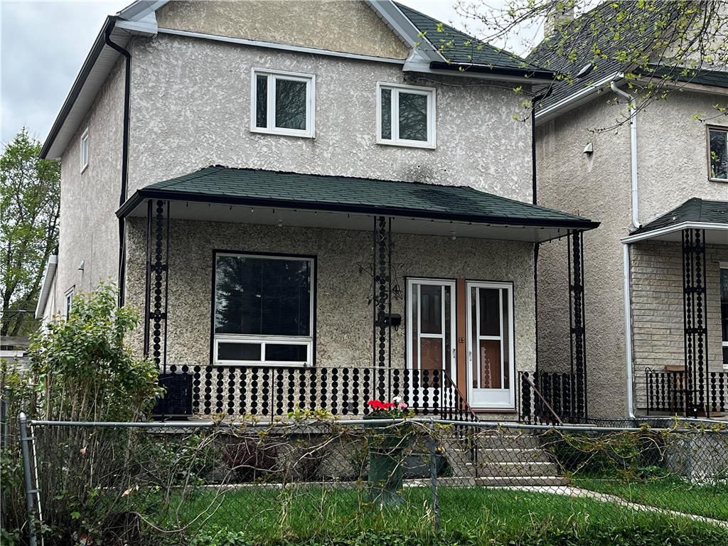 Main Photo: 554 Agnes Street in Winnipeg: West End Residential for sale (5A)  : MLS®# 202313873