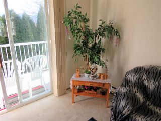 Photo 8: 218 45669 MCINTOSH Drive in Chilliwack: Chilliwack W Young-Well Condo for sale in "McIntosh Village" : MLS®# R2331709