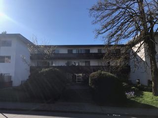 Photo 1: 313 910 FIFTH Avenue in New Westminster: Uptown NW Condo for sale in "GROSVENOR COURT" : MLS®# R2870276