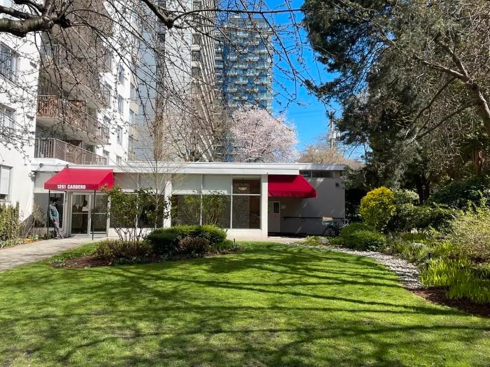 Main Photo: #504 1251 CARDERO STREET in Vancouver: West End VW Condo for sale (Vancouver West)  : MLS®# R2767810