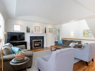 Photo 10: 3621 W 2ND AVENUE in Vancouver: Kitsilano 1/2 Duplex for sale (Vancouver West)  : MLS®# R2672275